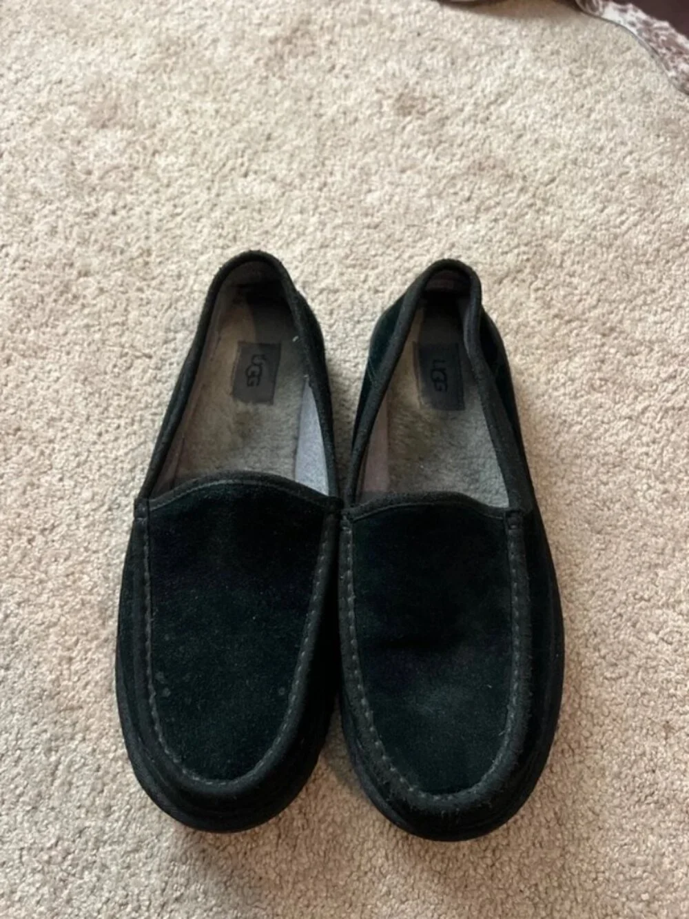 UGG men’s size